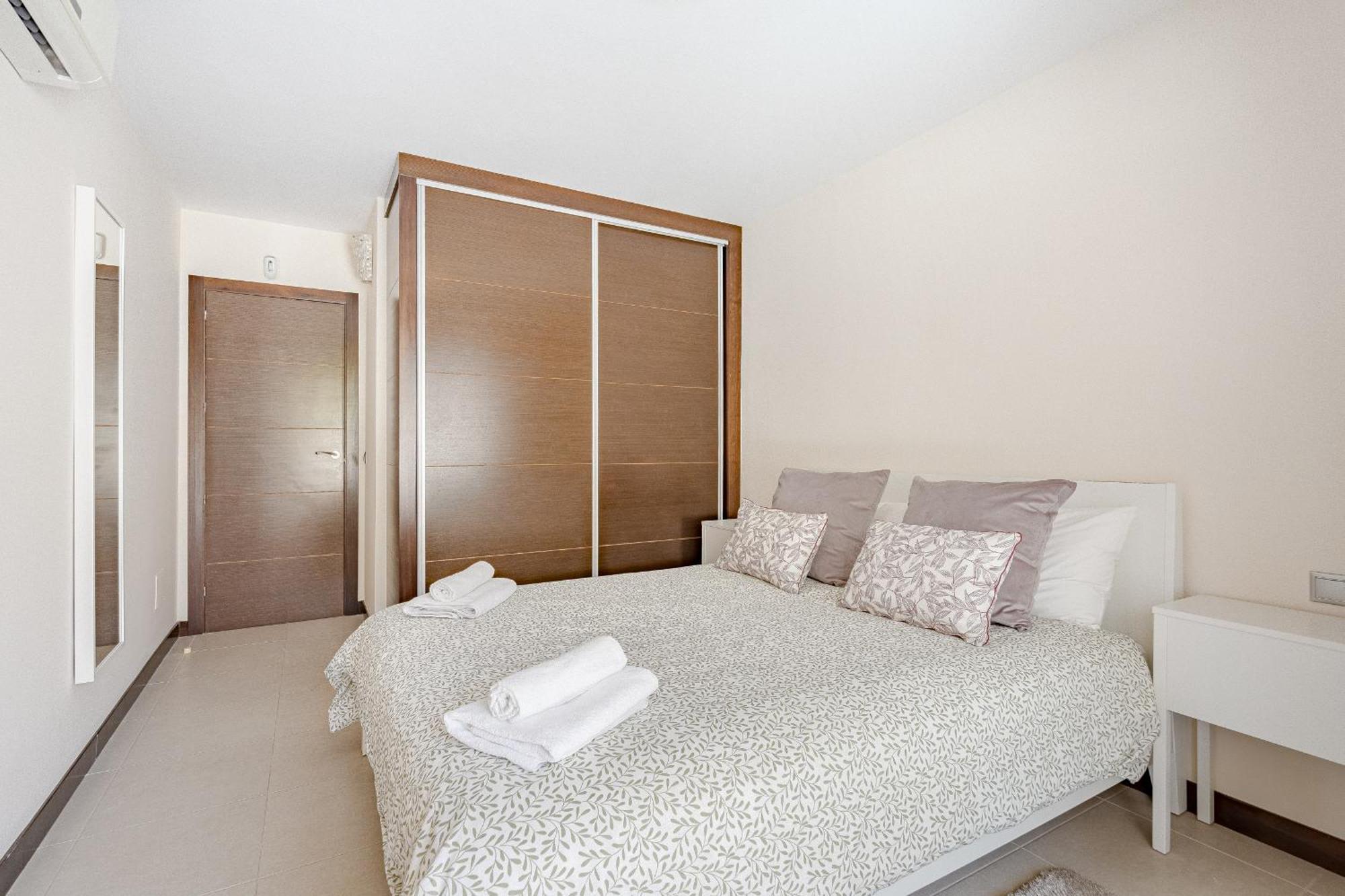 Cozy Apartment In Playa Paraiso 阿德耶 外观 照片