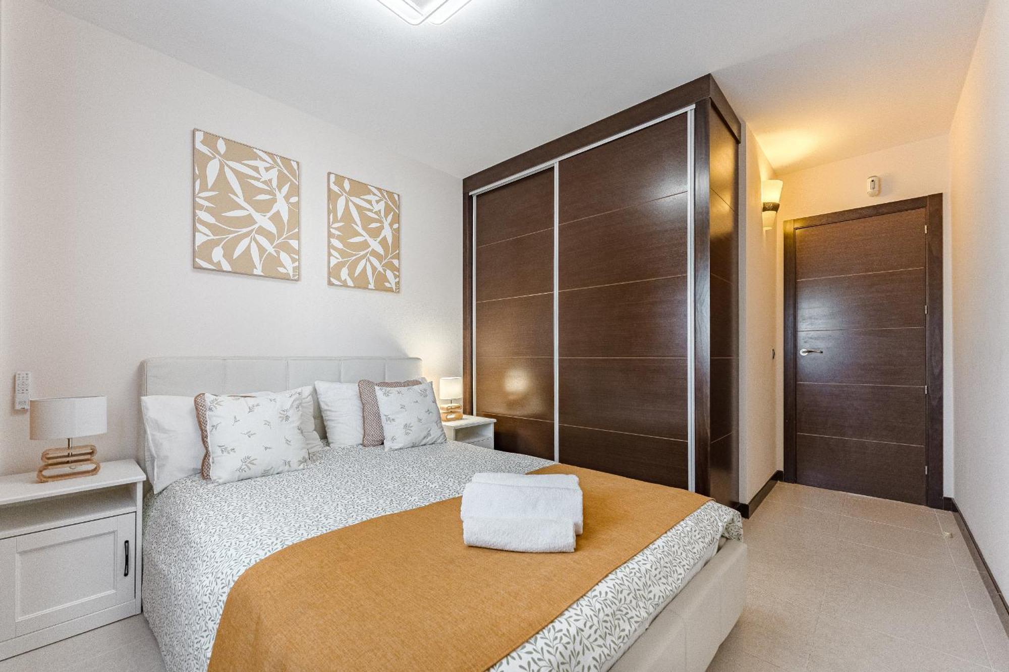 Cozy Apartment In Playa Paraiso 阿德耶 外观 照片