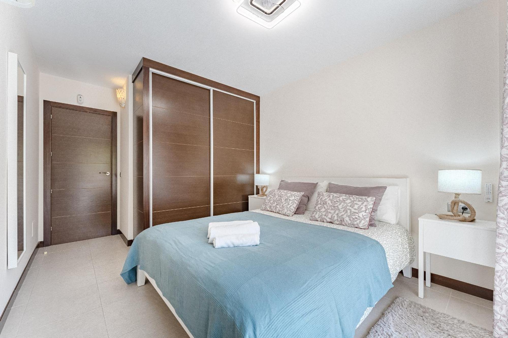 Cozy Apartment In Playa Paraiso 阿德耶 外观 照片