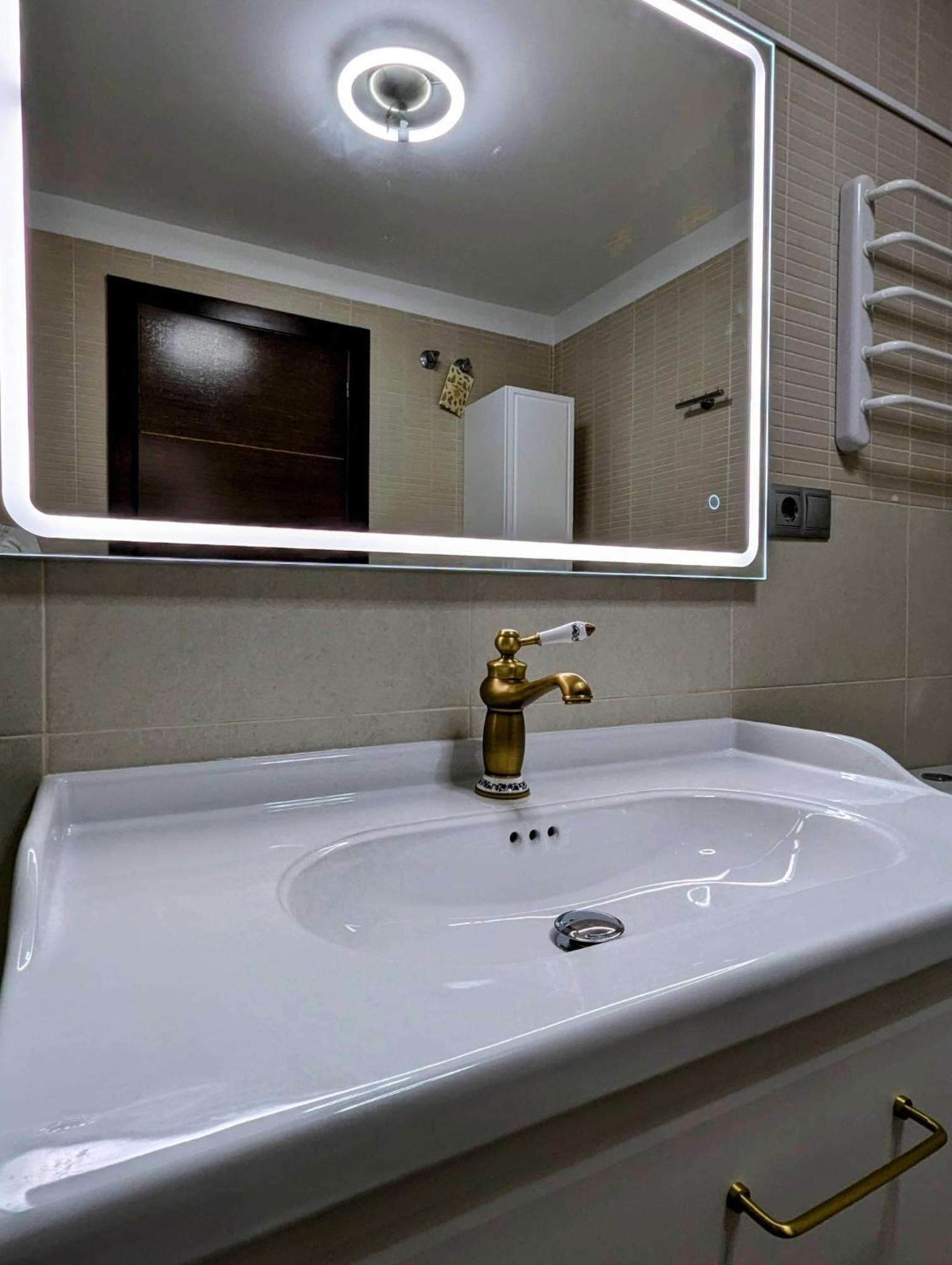 Cozy Apartment In Playa Paraiso 阿德耶 外观 照片